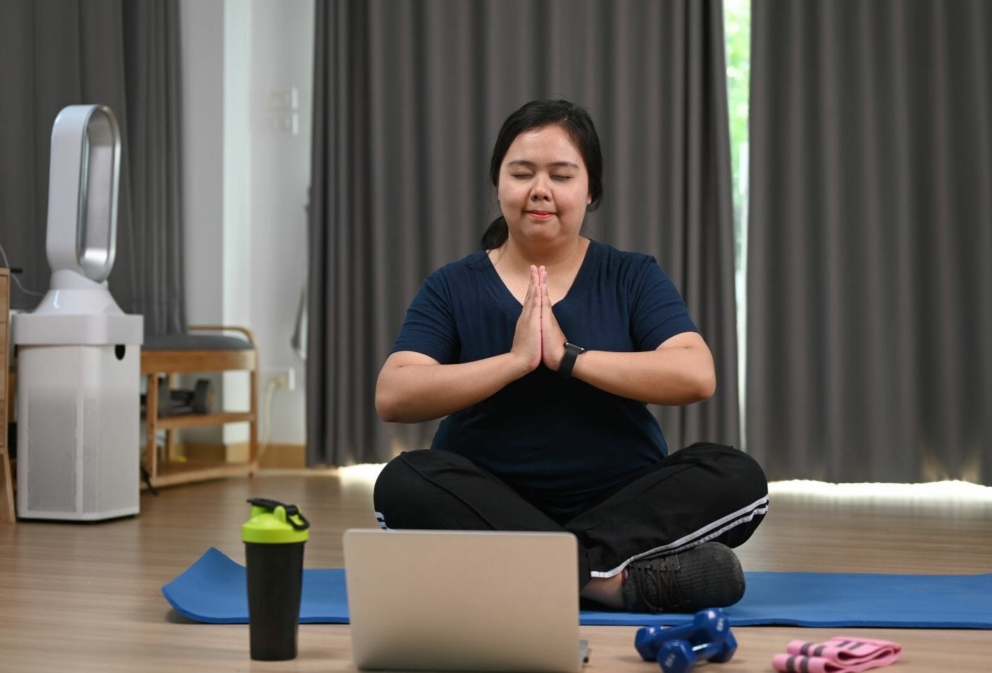 Yoga for Obese BeginnersActionable Wellness